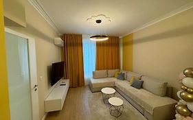 Homely Apartment In Lozenets Sofia